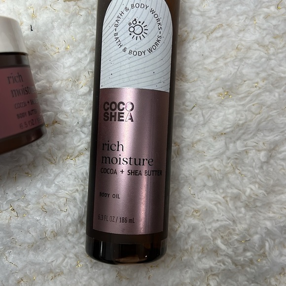 Bath & Body works Bundle of 3 items Coco + shea butter rich moisture - Picture 6 of 7